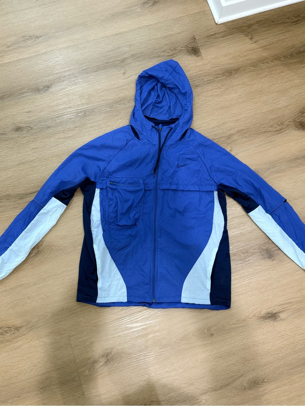 VTNG Nike Blue Hooded Windbreaker Size Medium